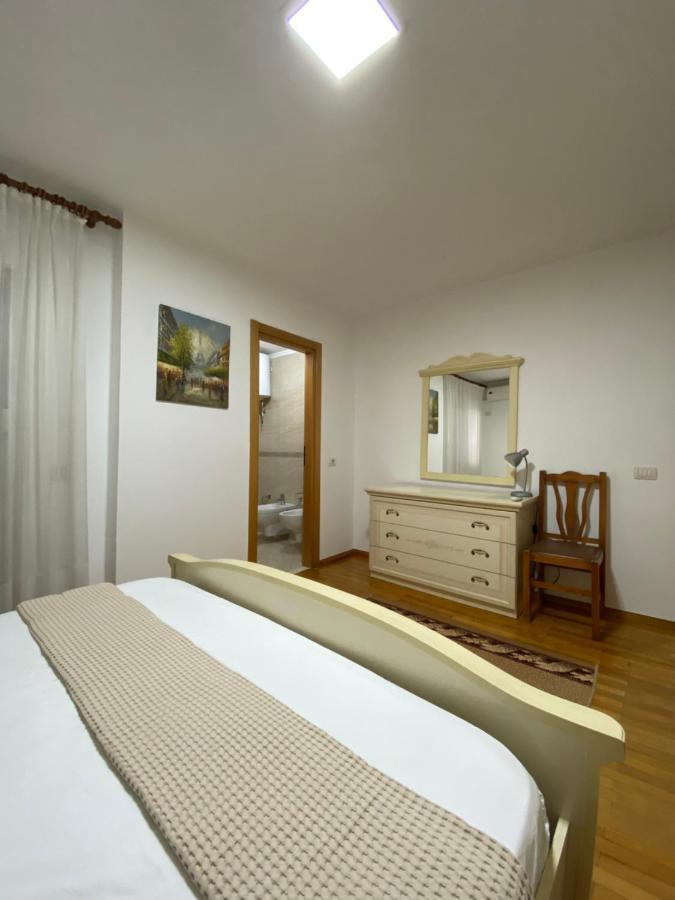 Premier By Broci Apartments Tirana Esterno foto