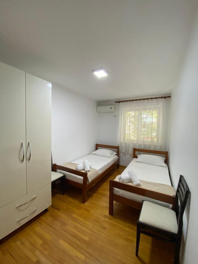 Premier By Broci Apartments Tirana Esterno foto